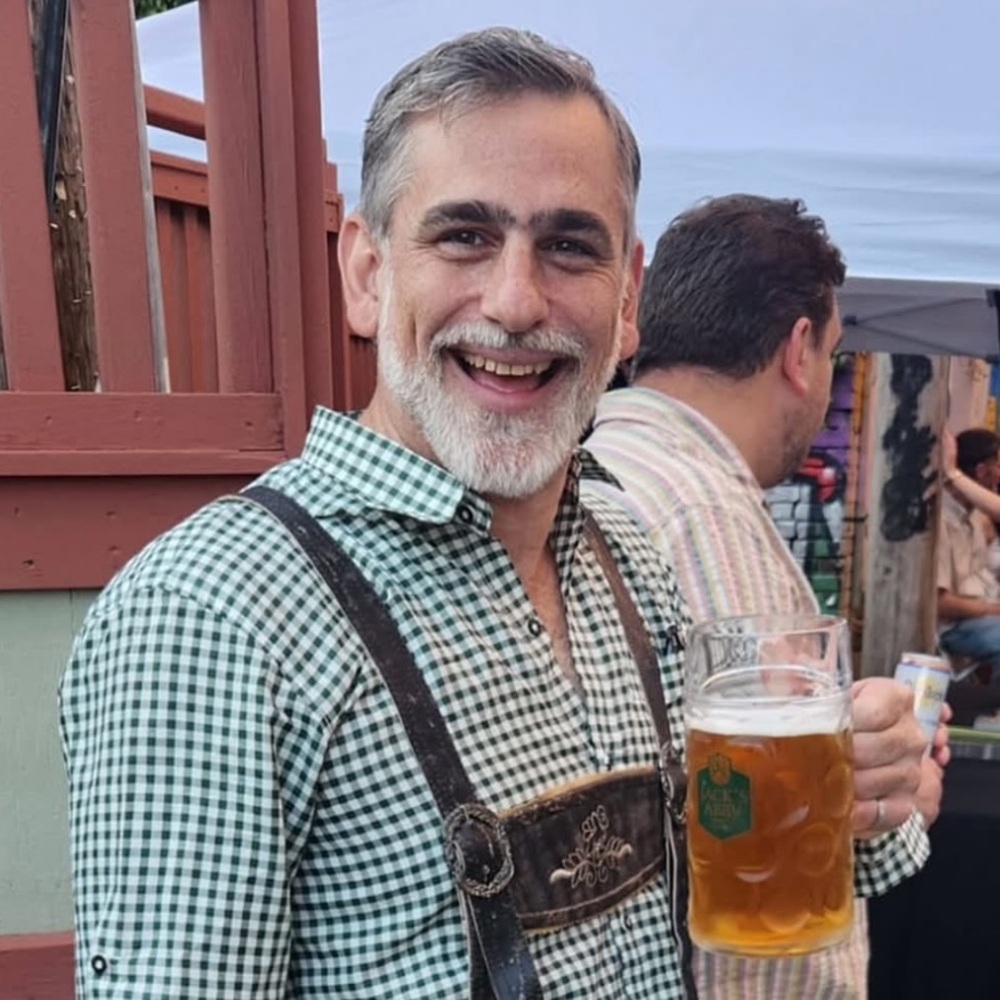 Meet your Posher, The ruck,